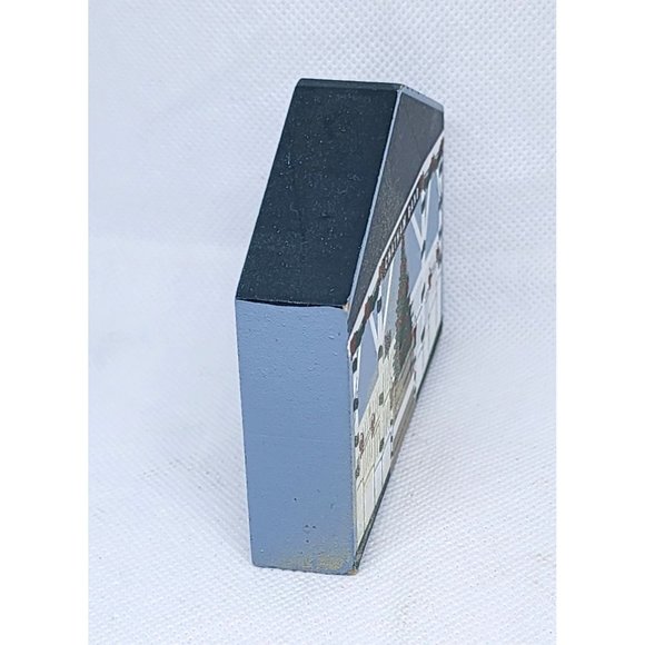 The Cats Meow Accents Chatham Bandstand Cape Cod Christmas Series